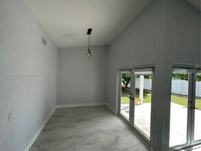 14568 SW 142nd Ct Cir S in Miami, FL - Building Photo - Building Photo