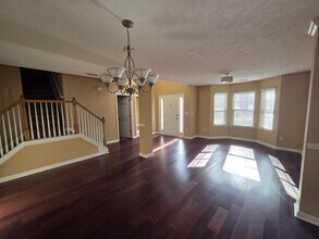 1465 Stoneleigh Way in Stone Mountain, GA - Building Photo - Building Photo