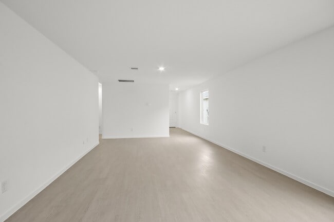 property at 21610 Willow River Canyon Ln