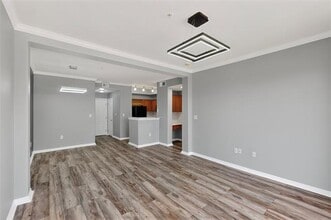 330 Las Colinas Blvd E in Irving, TX - Building Photo - Building Photo
