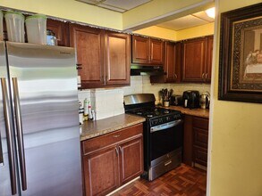 55 Worrall Ave, Unit Apt 1 in Poughkeepsie, NY - Foto de edificio - Building Photo