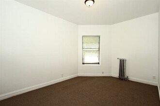 7800 S Michigan Ave Chicago, IL 60619 in Chicago, IL - Building Photo - Building Photo