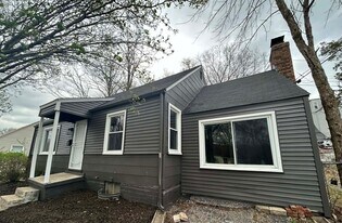 5095 Glenside Dr in Kansas City, MO - Building Photo