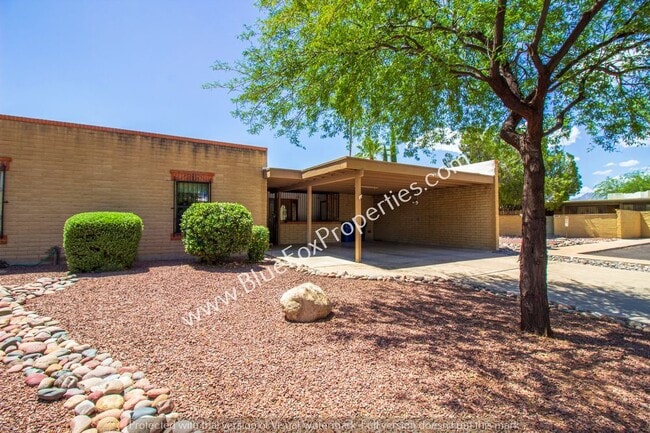property at 1458 S Park Ln