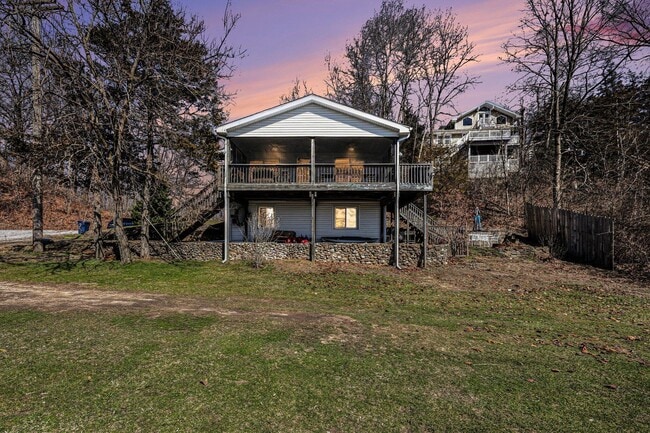 property at 5884 Rays Dr