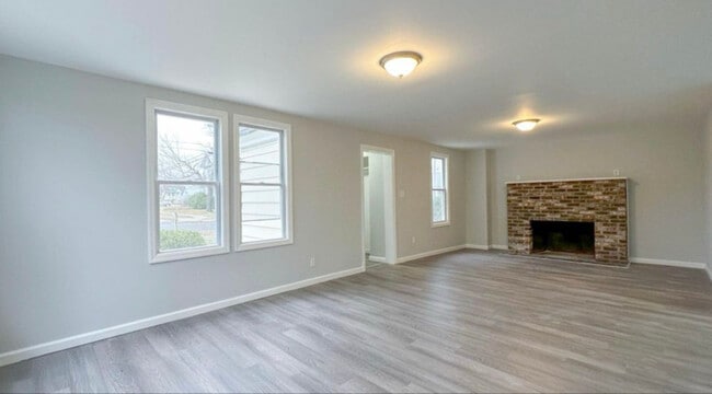 17 Pearl St in Newfield, NJ - Foto de edificio - Building Photo