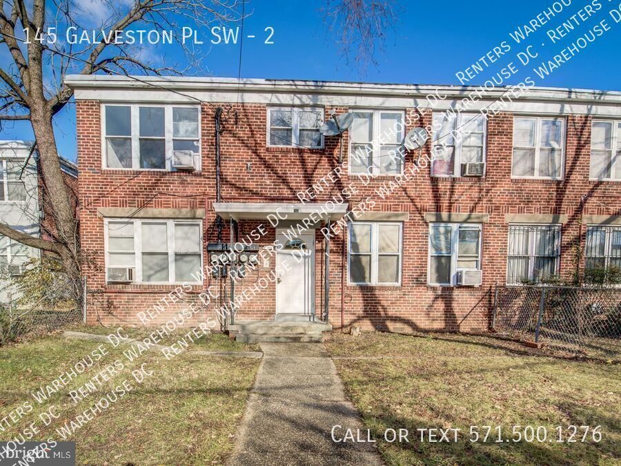 145 Galveston Pl SW in Washington, DC - Building Photo