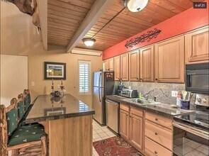 240 Vasquez Rd in Winter Park, CO - Building Photo - Building Photo