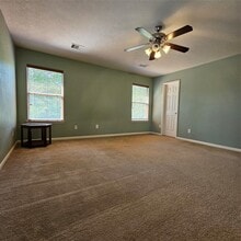 11727 Madison Oak St in Houston, TX - Building Photo - Building Photo