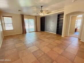 4230 S Sawmill Rd in Gilbert, AZ - Building Photo - Building Photo