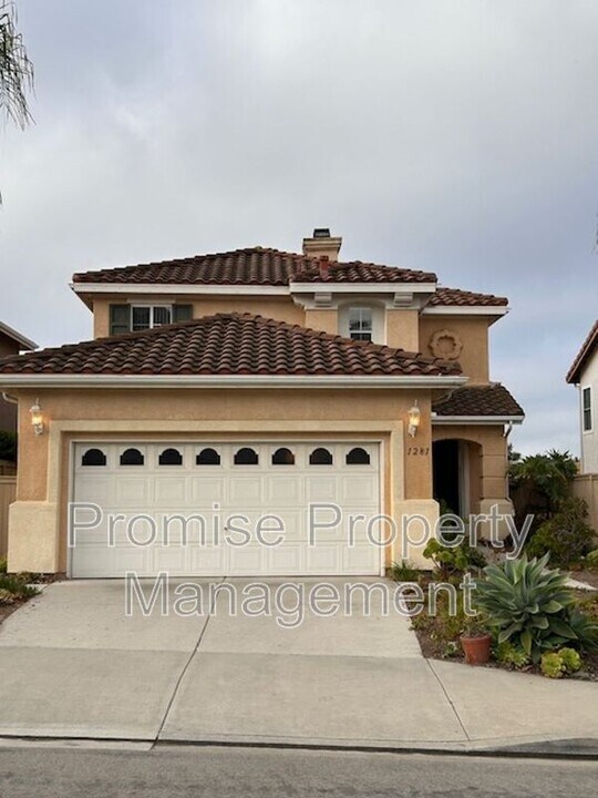 1281 Avenida Amistad in San Marcos, CA - Building Photo