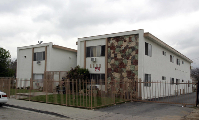 1111 E 7th St in Pomona, CA - Building Photo - Building Photo