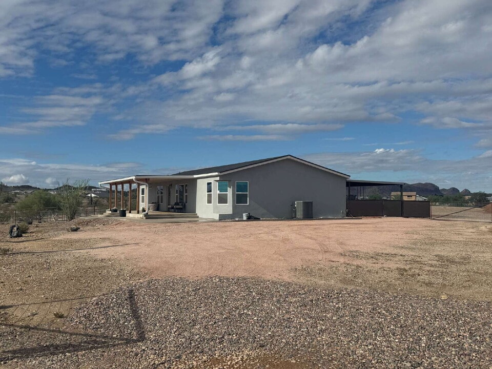 28732 N Bryce Trail in San Tan Valley, AZ - Building Photo