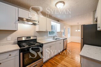 2633 Ashworth Cir in Snellville, GA - Building Photo - Building Photo