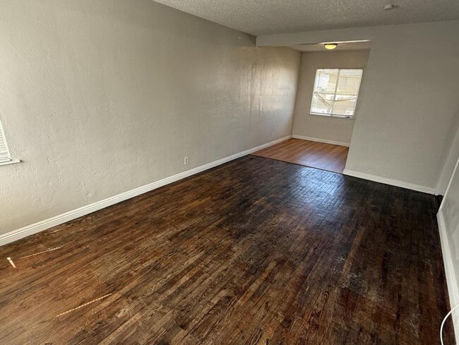 304 N 14th St in Las Vegas, NV - Building Photo - Building Photo