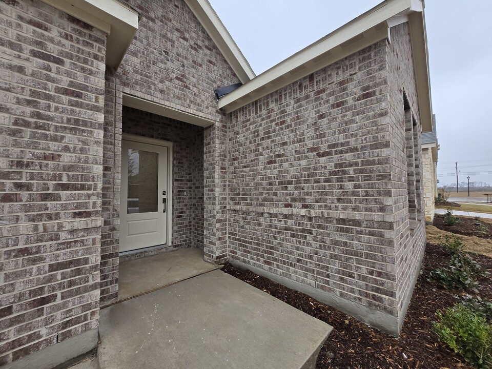 7025 Camphor Ct in McKinney, TX - Building Photo