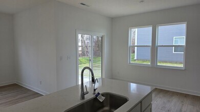 7495 Marin Pkwy in Cumberland, IN - Building Photo - Building Photo