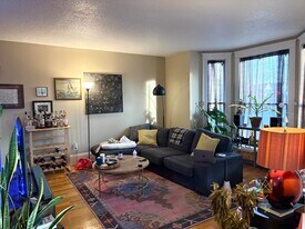 14 Mt Vernon St in Malden, MA - Building Photo