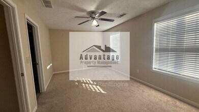 5025 Village Run Dr in Mcdonough, GA - Building Photo - Building Photo