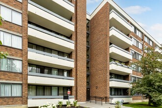 100 Francois Boul in Montréal, QC - Building Photo - Building Photo