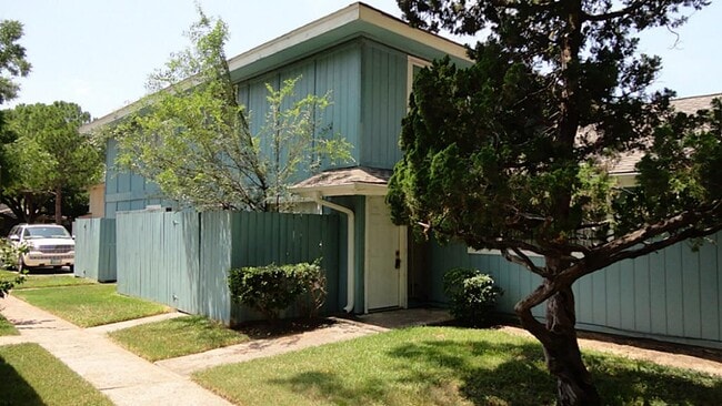 property at 5632 Birchmont Dr