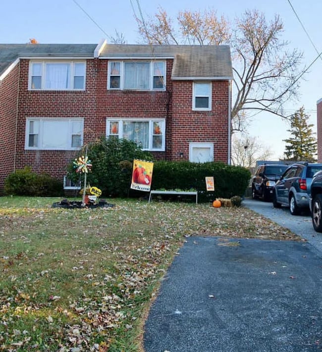 property at 534 Maryland Ave