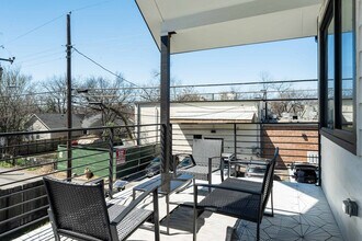 5208 Evans Ave in Austin, TX - Building Photo - Building Photo
