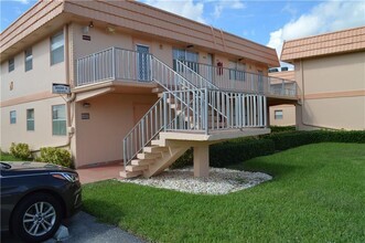 649 Saxony Pl-Unit -N 649 in Delray Beach, FL - Foto de edificio - Building Photo