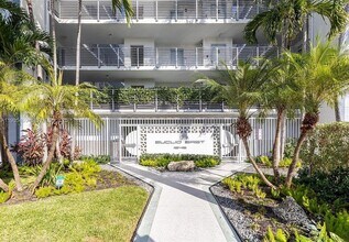1545 Euclid Ave in Miami Beach, FL - Building Photo - Building Photo
