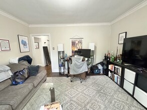 2119 W Giddings St, Unit 1 in Chicago, IL - Building Photo - Building Photo