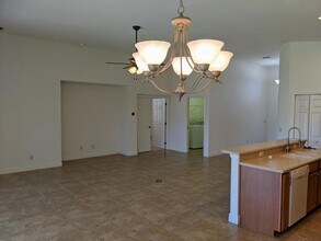 1882 W Angelica Loop in Lecanto, FL - Building Photo - Building Photo