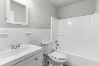 1129 Green St in Norfolk, VA - Building Photo - Building Photo