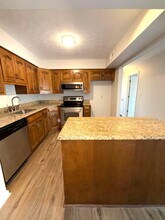 1440 Slade Ave in Columbus, OH - Foto de edificio - Building Photo