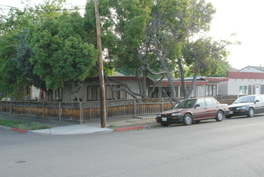 488 Laswell Ave in San Jose, CA - Foto de edificio