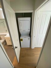 5405 Kester Ave in Los Angeles, CA - Building Photo - Building Photo