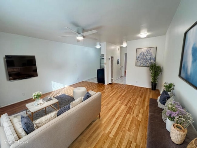 2925 4th St in Santa Monica, CA - Building Photo - Building Photo