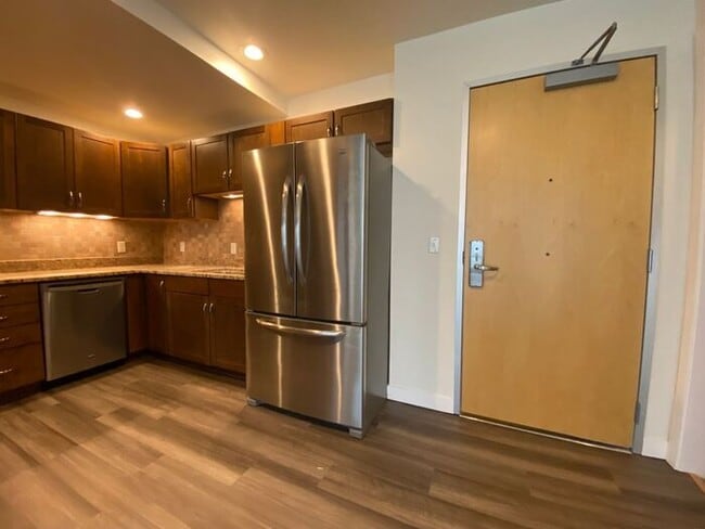property at 1303 5th St