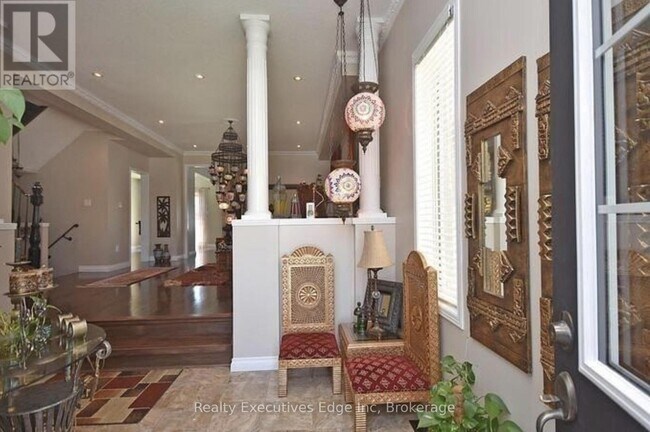 3364 Chief Mbulu Way in Mississauga, ON - Building Photo - Building Photo