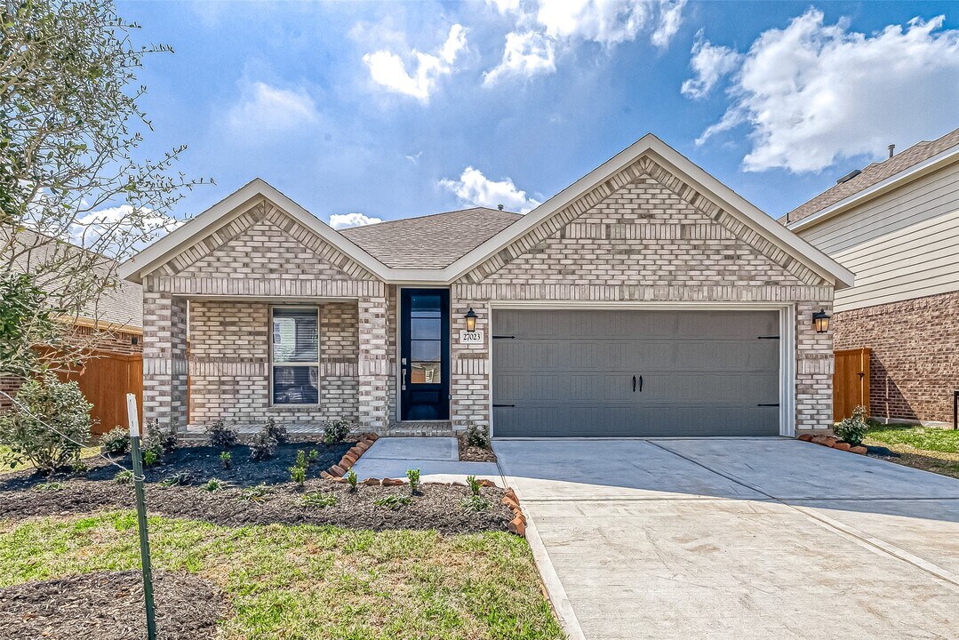 27023 Wandering Gln Ln in Katy, TX - Building Photo