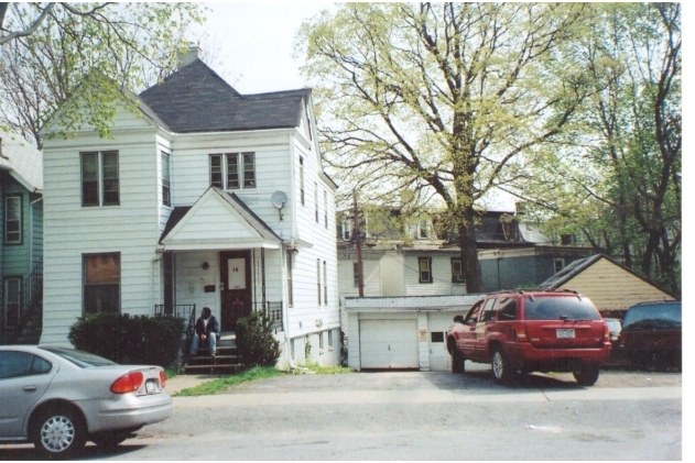 28 Hooker Ave in Poughkeepsie, NY - Building Photo