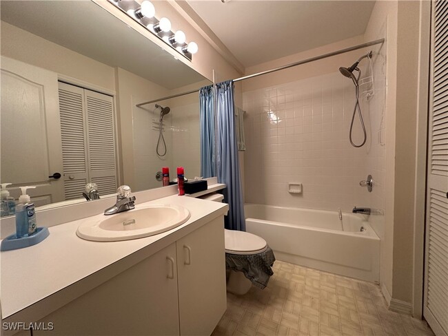 property at 10904 Regent Cir