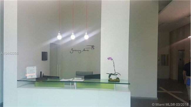 333 NE 24th St-Unit -1901 in Miami, FL - Building Photo - Building Photo