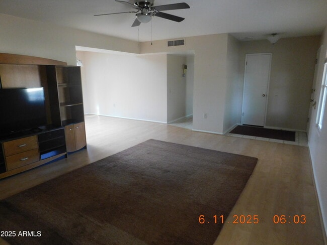9934 W Gulf Hills Dr in Sun City, AZ - Foto de edificio - Building Photo