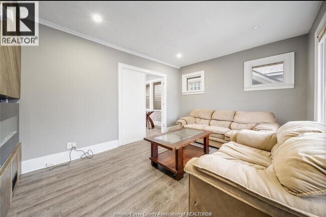 406-08 Randolph Ave in Windsor, ON - Building Photo - Building Photo