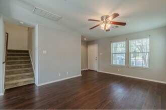 403 McGarity in Kyle, TX - Building Photo - Building Photo