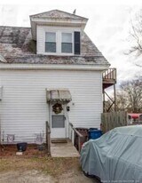 401 S Clinton Ave in Dunn, NC - Building Photo