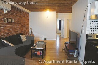 162 Broadway in Somerville, MA - Building Photo - Building Photo