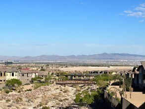 758 Spirit Lake St in Las Vegas, NV - Building Photo - Building Photo