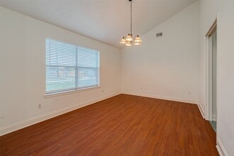 3906 Quiet Pl Dr in Houston, TX - Building Photo - Building Photo