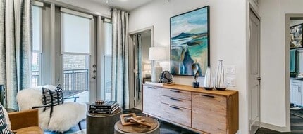 1000 Grandys Ln in Lewisville, TX - Foto de edificio - Building Photo